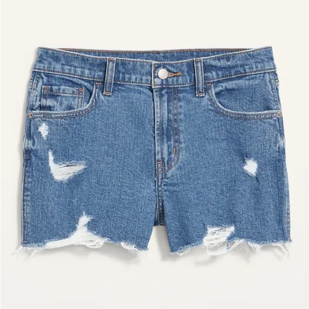 NWOT Old Navy Mid-Rise Boyfriend Denim Shorts